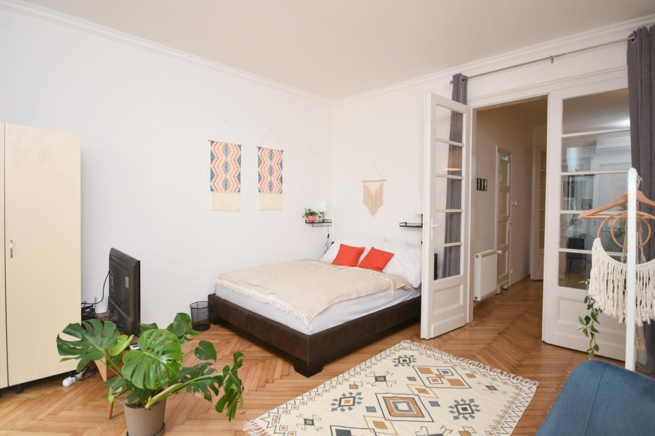 Castle Nest Apartment Budapesta Exterior foto
